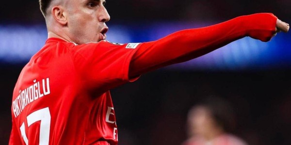 穆里尼奥老板打脸罗马诺，本菲卡核心罢赛抗议，没退路的凯雷姆罢赛了